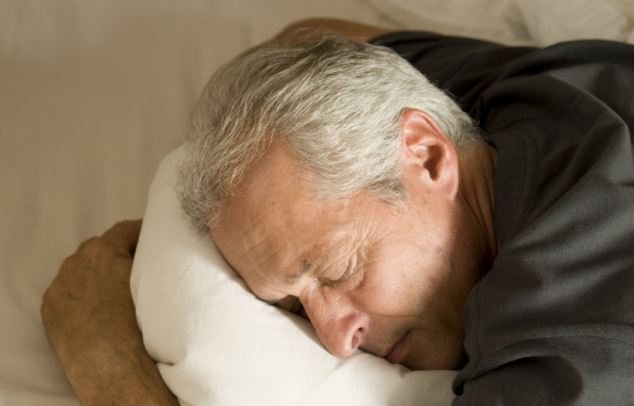 Pihentető alvás stresszoldó párnával